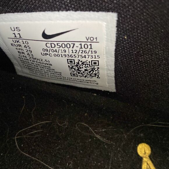 Nike LeBron 17 Low ‘Metallic Gold’ LeBron 17 Size 11 - Picture 9 of 10